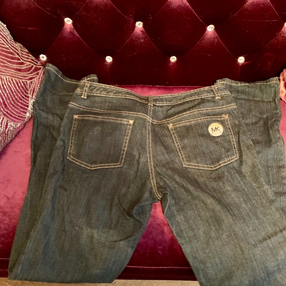 Michael Kors Jeans. Low Rise Size 8 - Picture 4 of 4